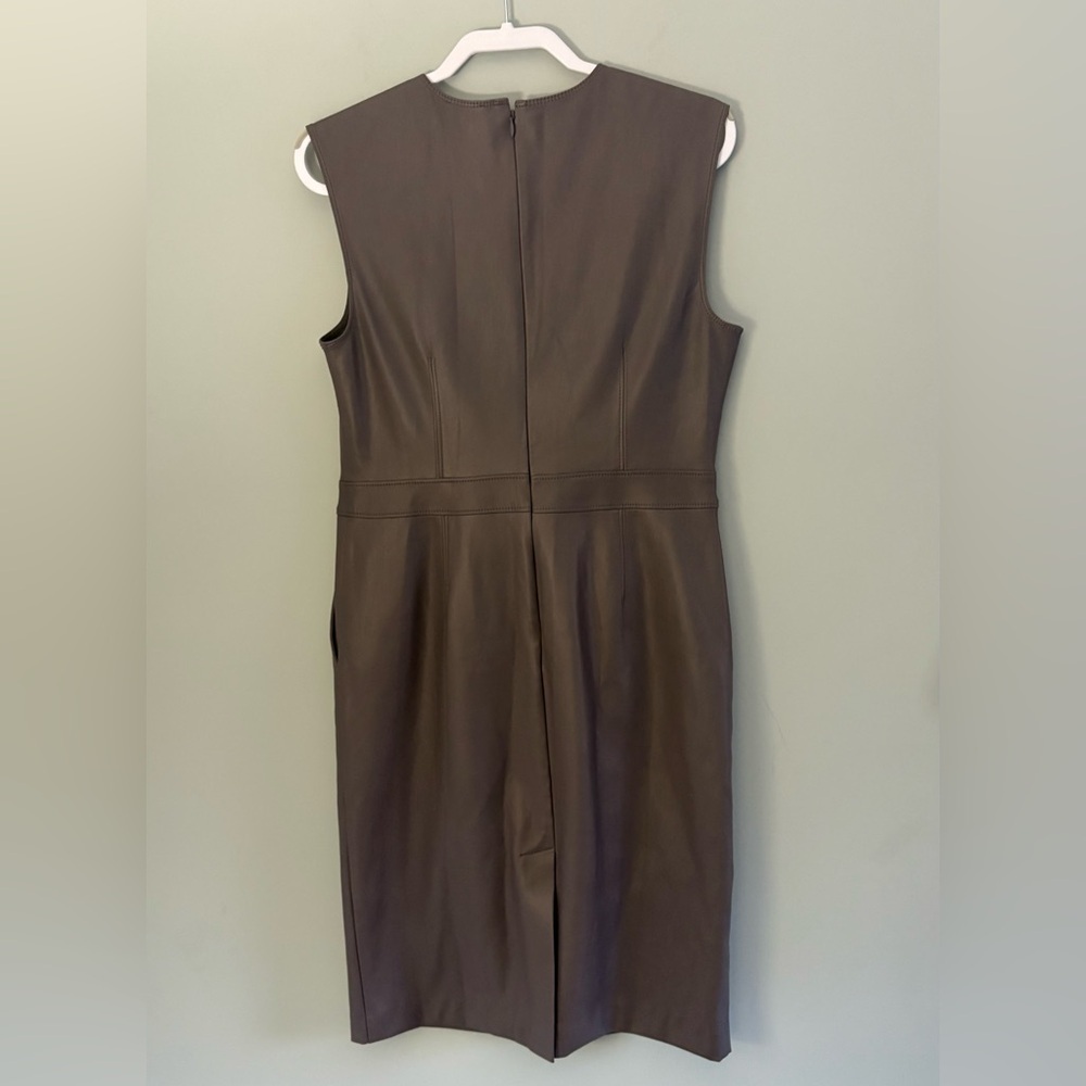 Ann Taylor Gray Faux Leather Sleeveless Sheath Dress Belted Size 12 - Picture 8 of 12